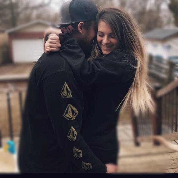 Meet your Posher, Jessica - Picture 1 of 1